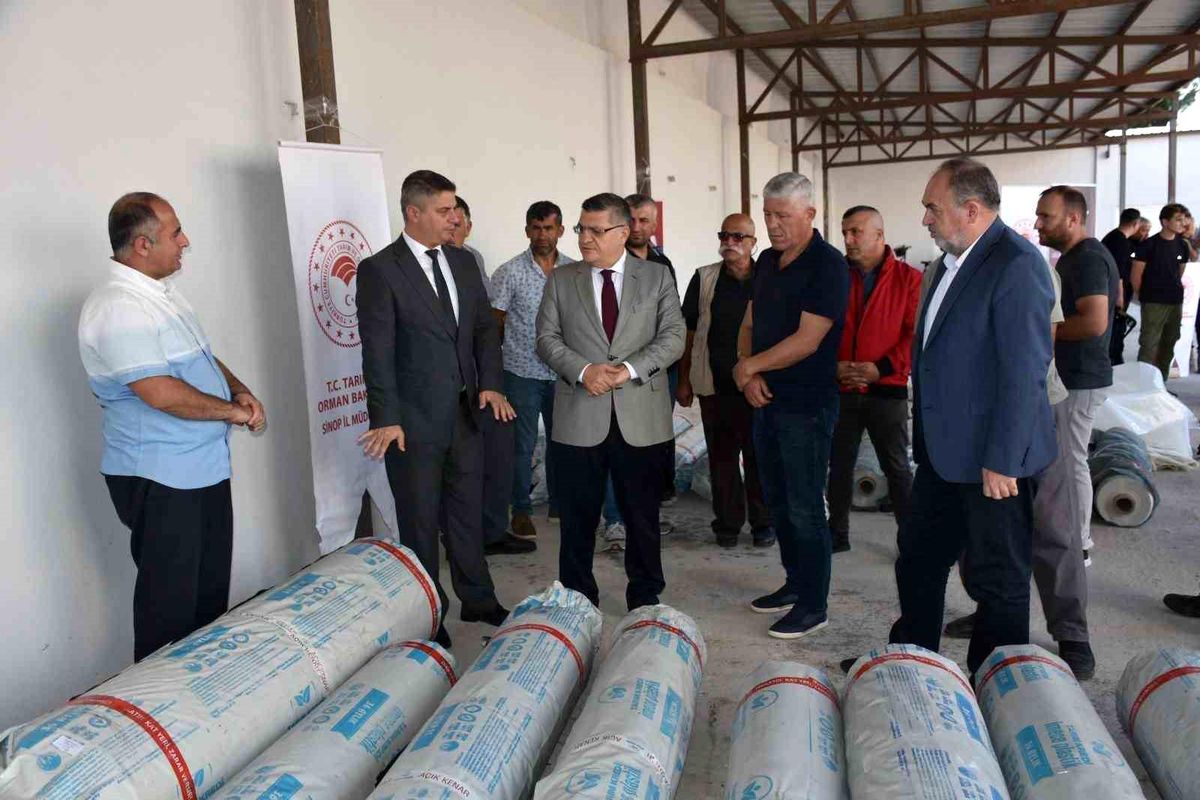 Sinop\'ta Sera Naylonu Dağıtımı