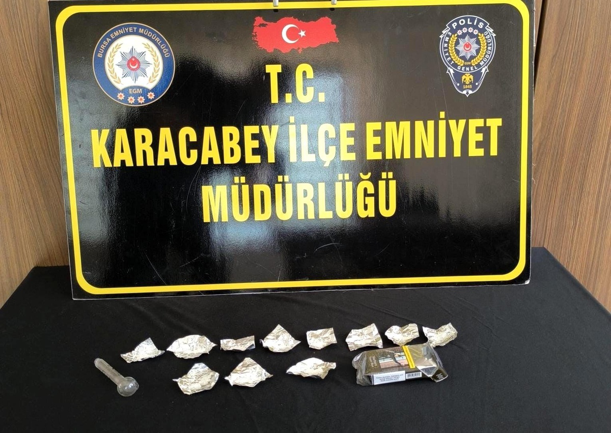 Bursa\'da Uyuşturucu Tacirlerine Operasyon