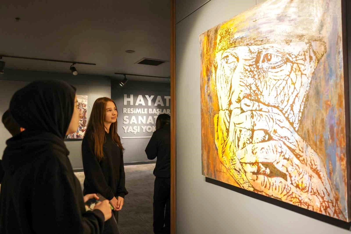 Yaşlılar Günü\'nde Sanat: Ümraniye\'de Resim Sergisi Açıldı