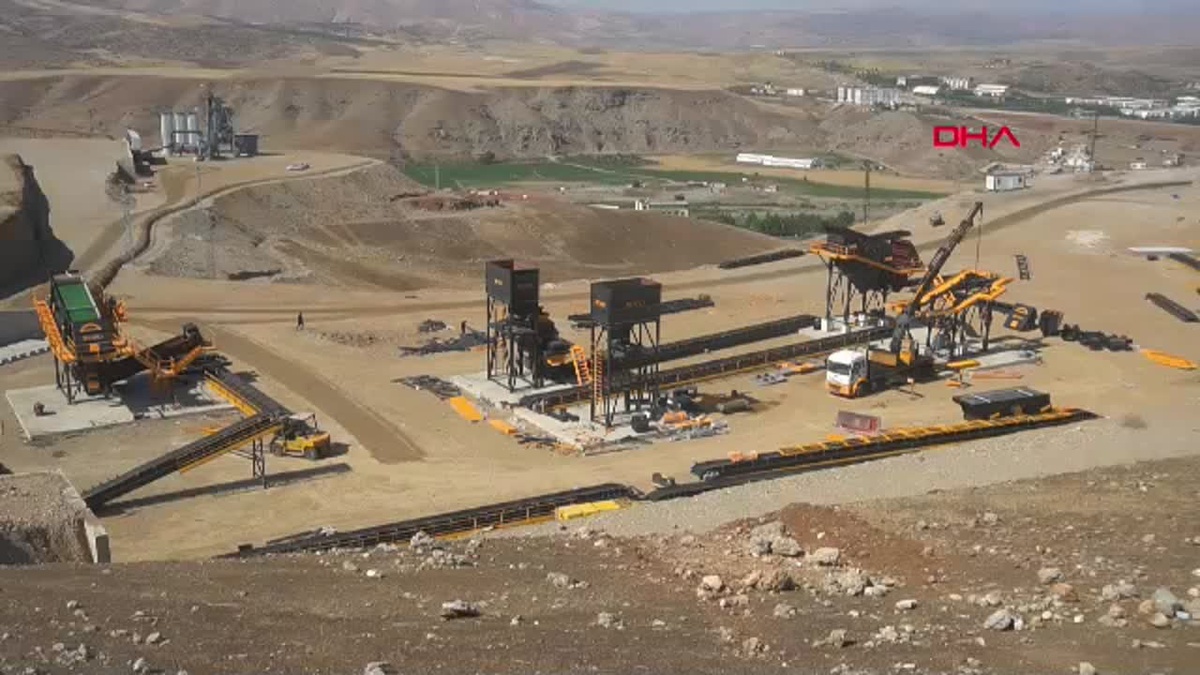 Siirt\'te Asfalt Üretim Tesisi
