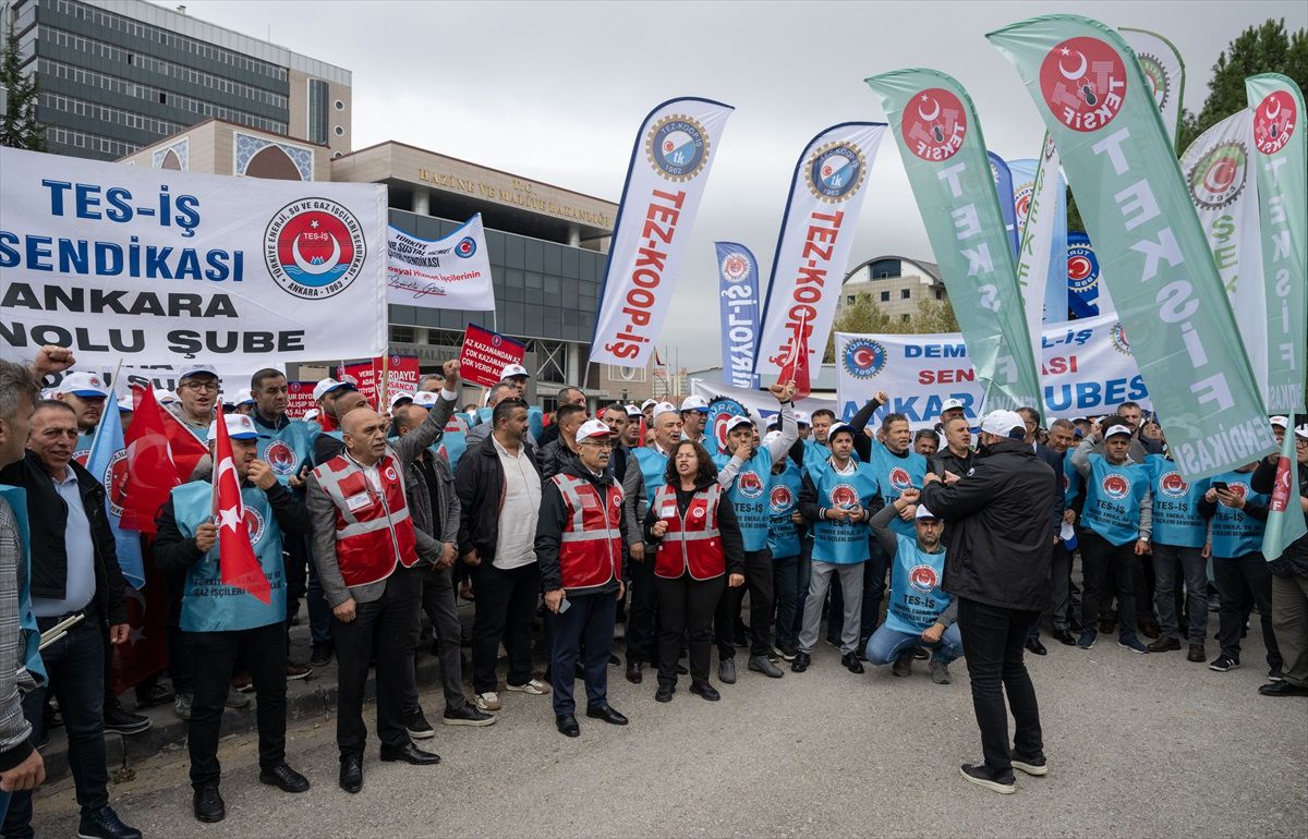 TÜRK-İŞ: Emek Mitingi 20 Ekim\'de