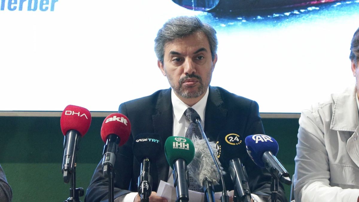 Lübnan\'a 1300 Ton Yardım Gönderilecek