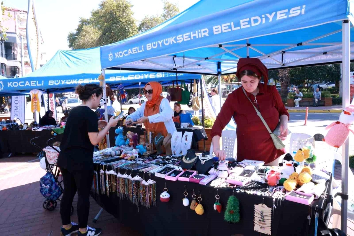 Kocaeli\'de Kadın Girişimciler Alışveriş Festivali Düzenlendi