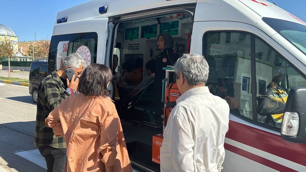 Aksaray\'da Öğrenci Elektrik Akımına Kapıldı