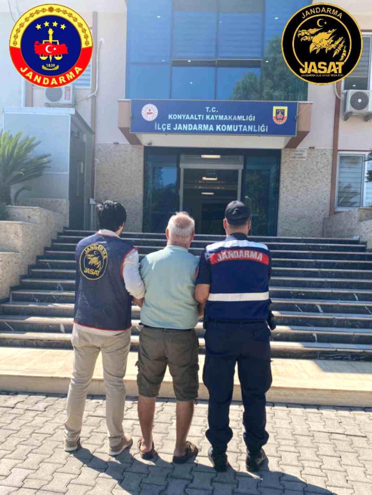 Antalya\'da 84 Aranan Şahıs Yakalandı