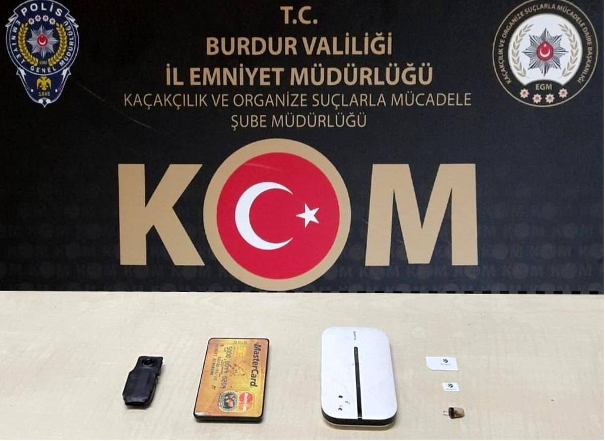 Burdur\'da Ehliyet Sınavında Kopya Yakalandı