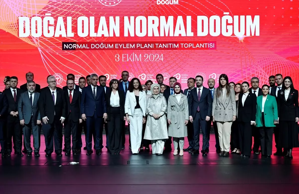 Emine Erdoğan\'dan anne adaylarına "normal doğum" çağrısı