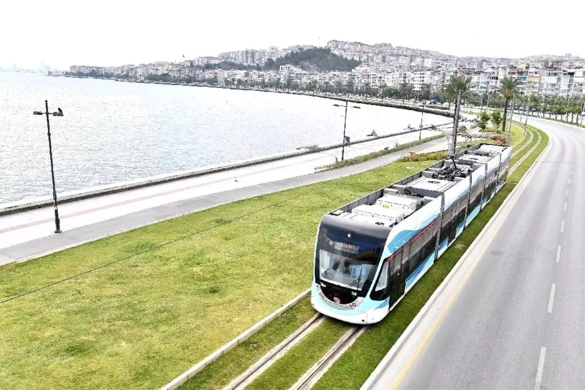 İzmir\'de 22 Elektrikli Tramvay Alımı İçin İhale Düzenlendi