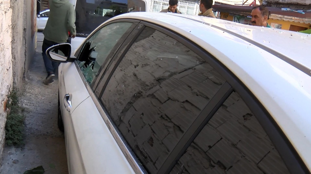 Kadıköy\'de Doğalgaz Patlaması: 1 Yaralı