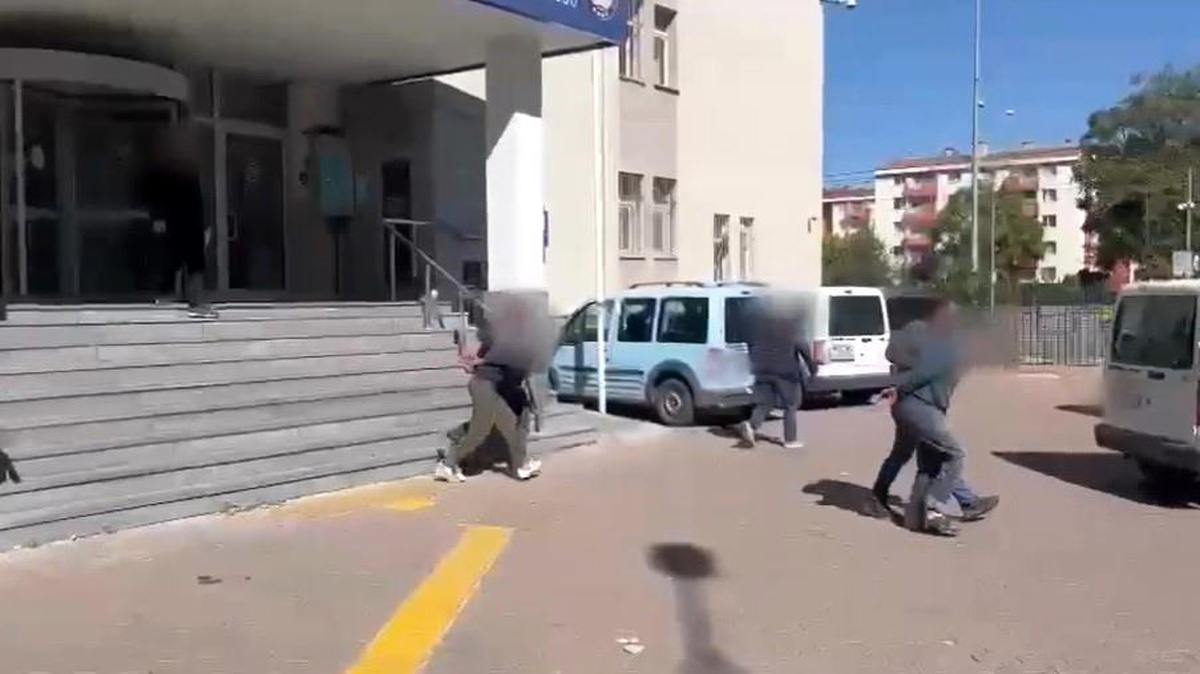 Kayseri\'de Hırsızlık Şüphelileri Tutuklandı
