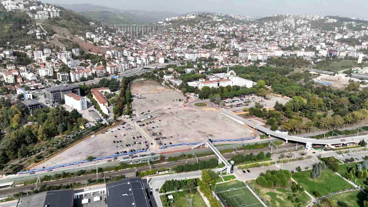 Kocaeli\'nde Kuzey Metro Hattı İçin 2,2 Milyar Dolar Yatırım