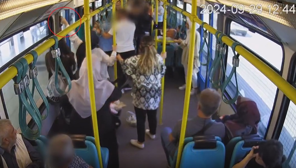 Bursa Metroda Kavga Paniği