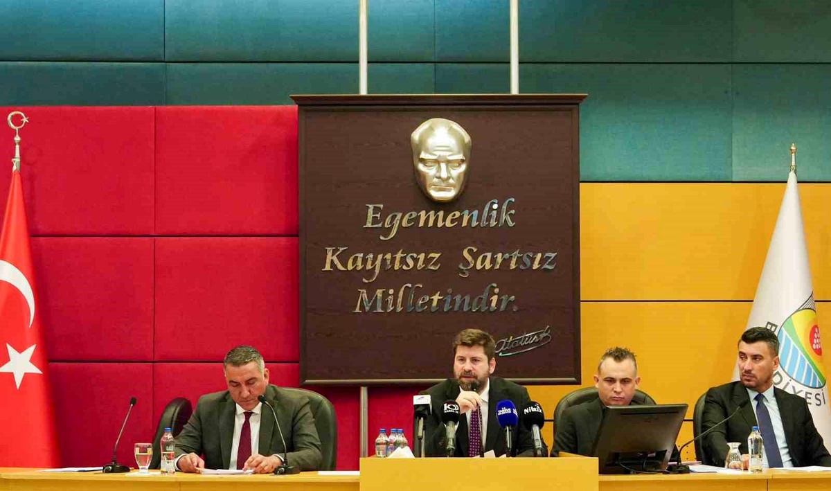 Narin Güran\'ın İsmi Tarsus\'taki Parkta Ölümsüzleştirildi