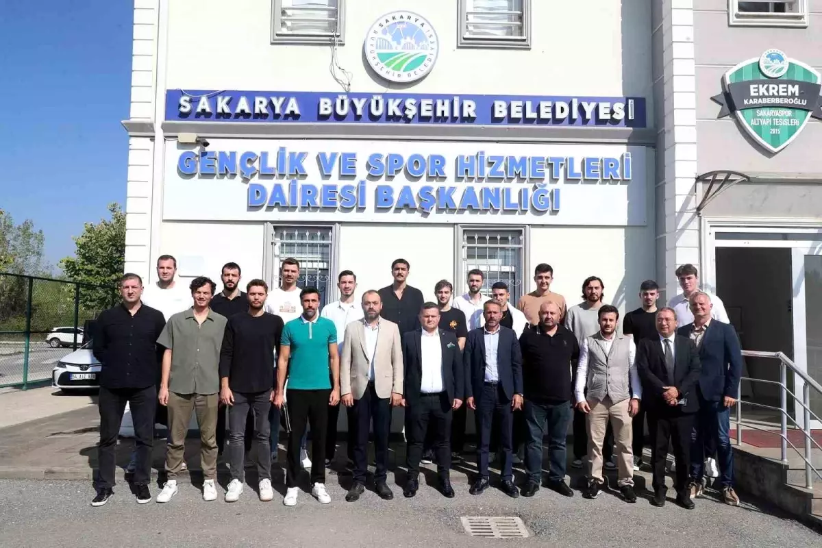 Sakarya Büyükşehir Basketbol Yeni Kadrosunu Tanıttı