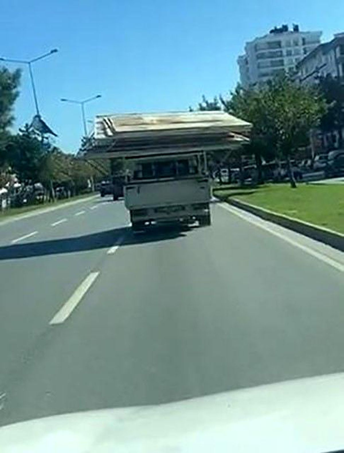 Samsun\'da Tehlikeli Kamyonet