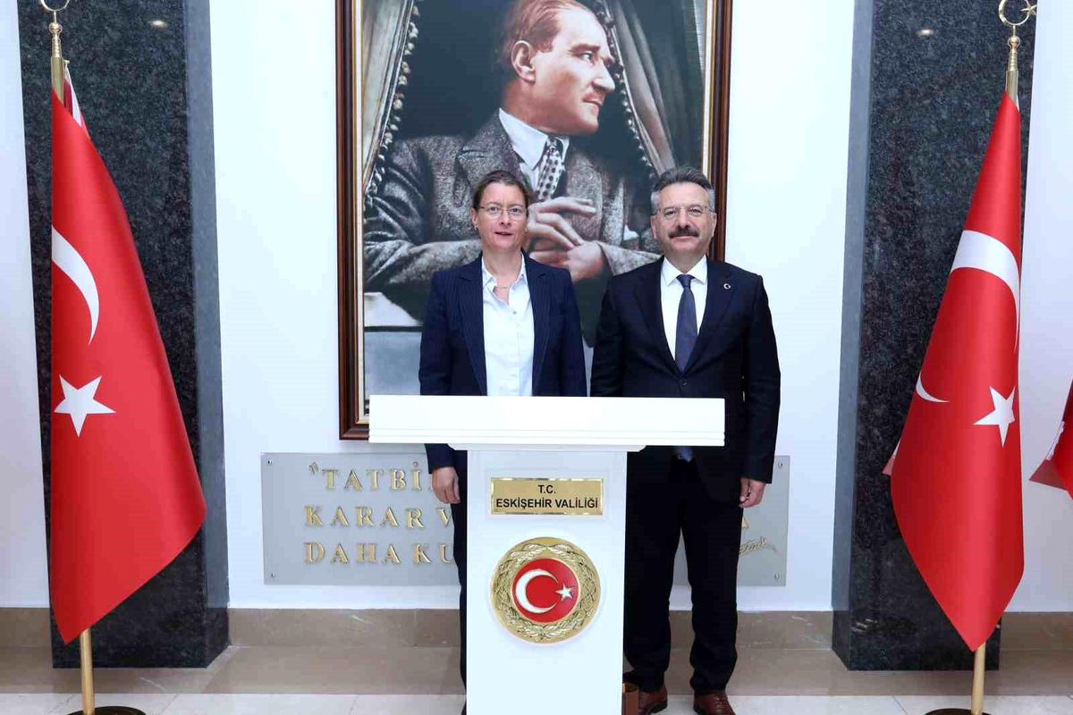 Fransa Büyükelçisi Eskişehir\'i Ziyaret Etti