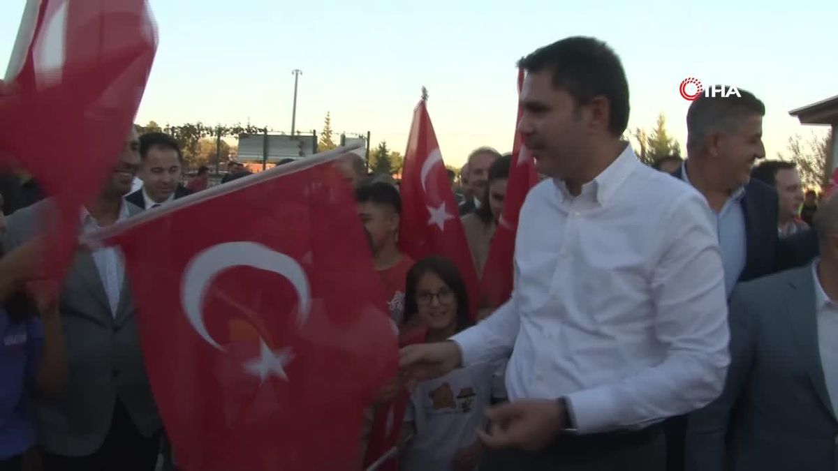 Bakan Kurum\'dan Çocuklara Maç