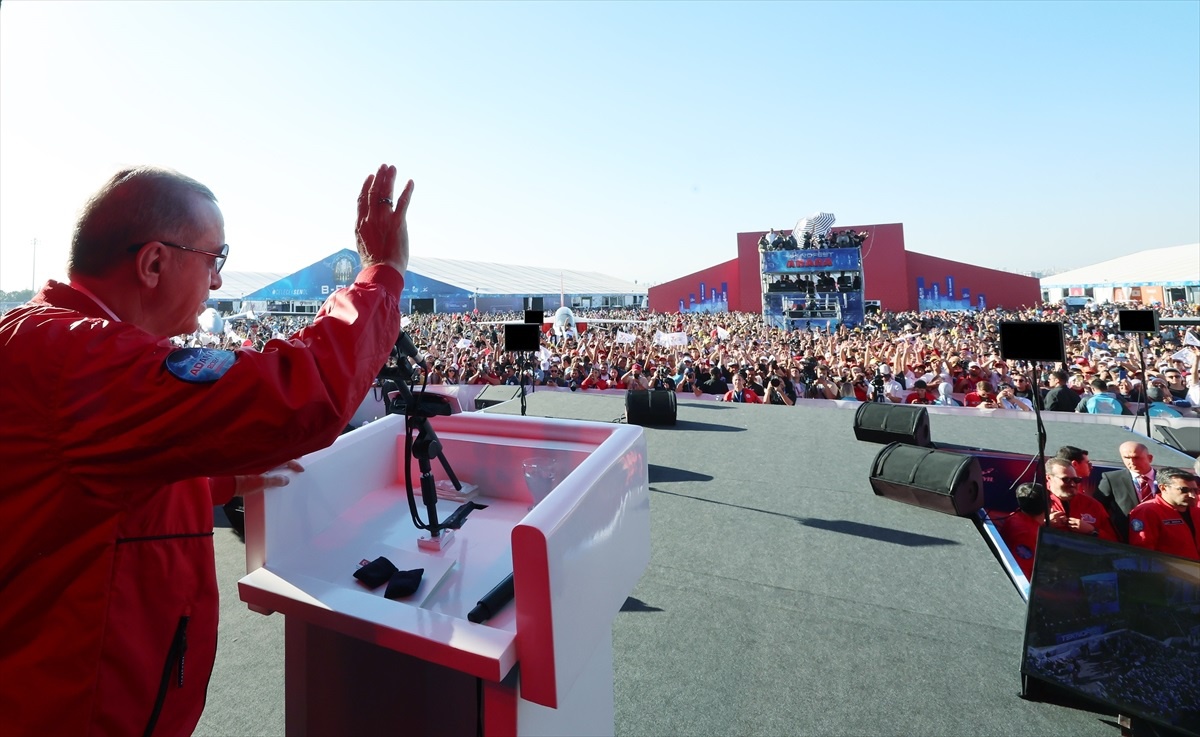 Cumhurbaşkanı Erdoğan: "TEKNOFEST bir gençlik destandır.
