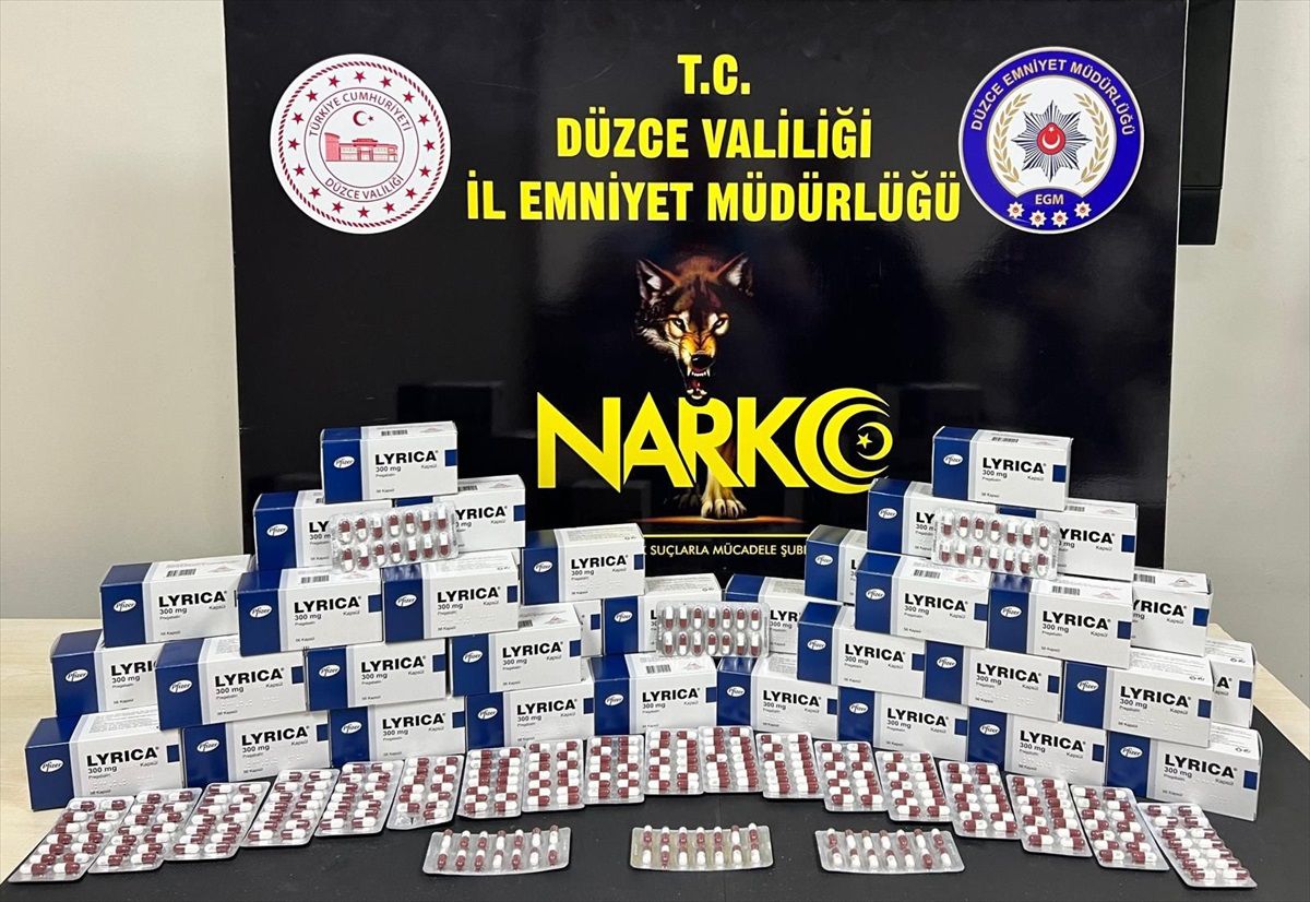 Düzce\'de Uyuşturucu Operasyonu: 5 Tutuklama
