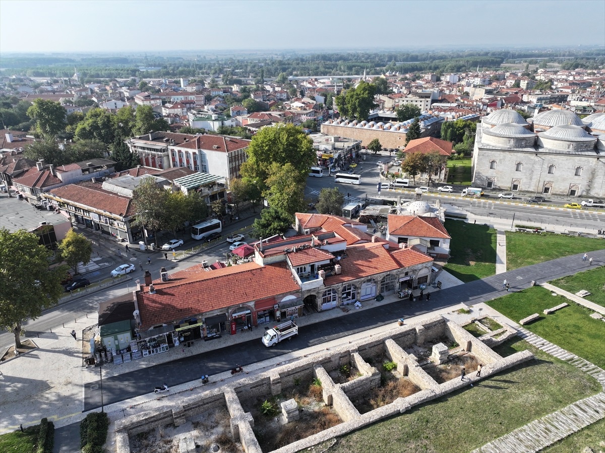 Edirne\'de Tarihi Yapıların Restorasyonu Devam Ediyor