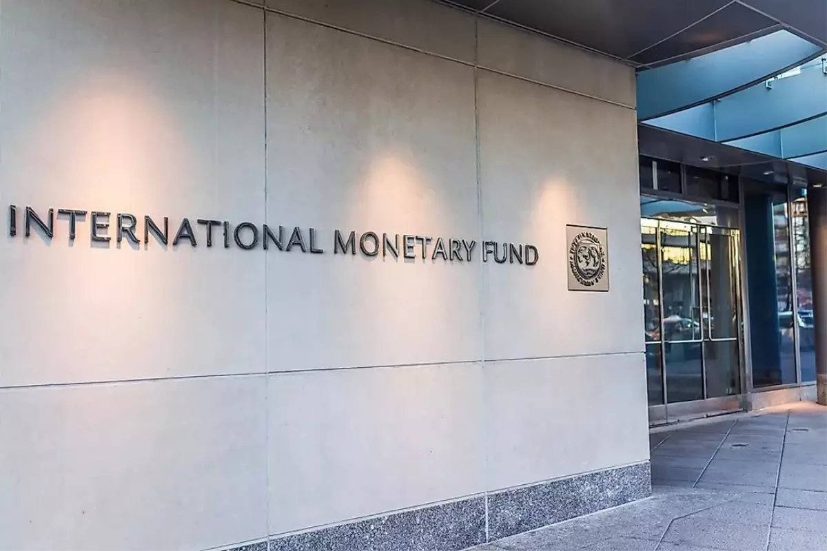 IMF\'den El Salvador\'a Bitcoin uyarısı