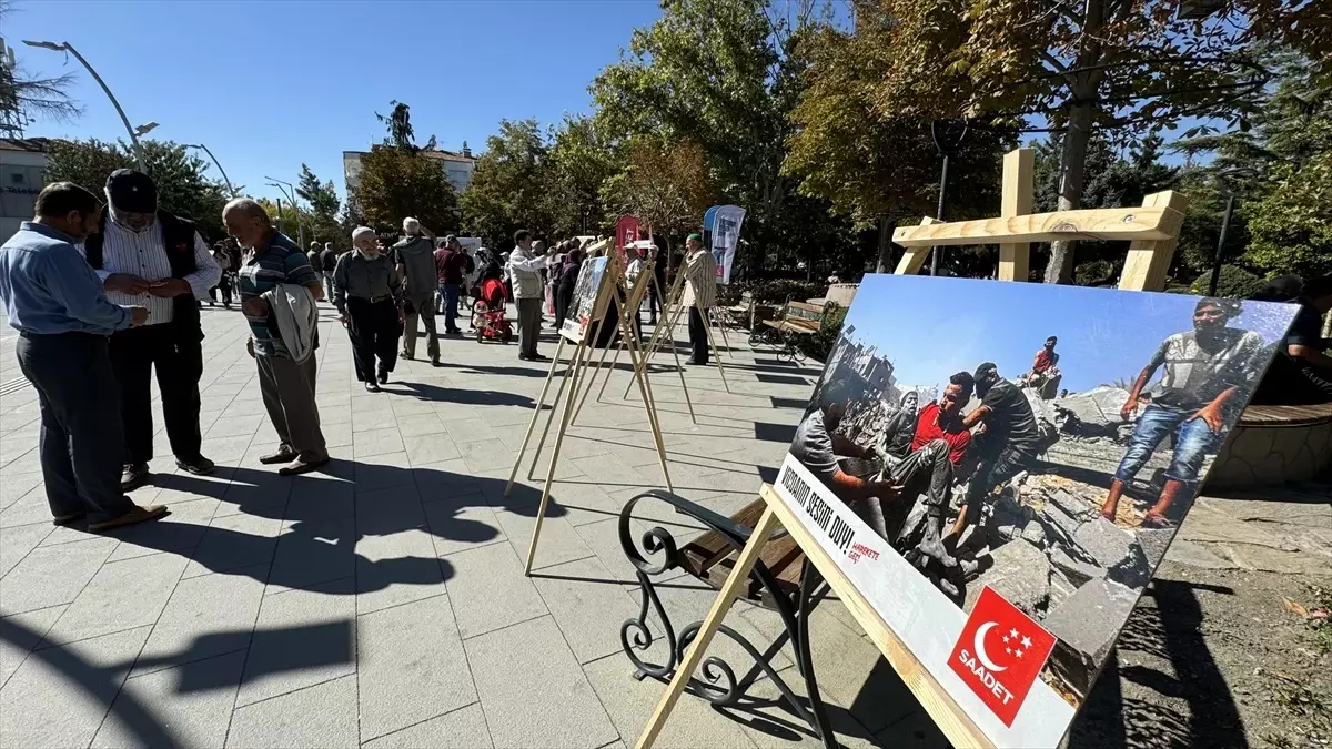 Burdur\'da İsrail Saldırılarına Protesto