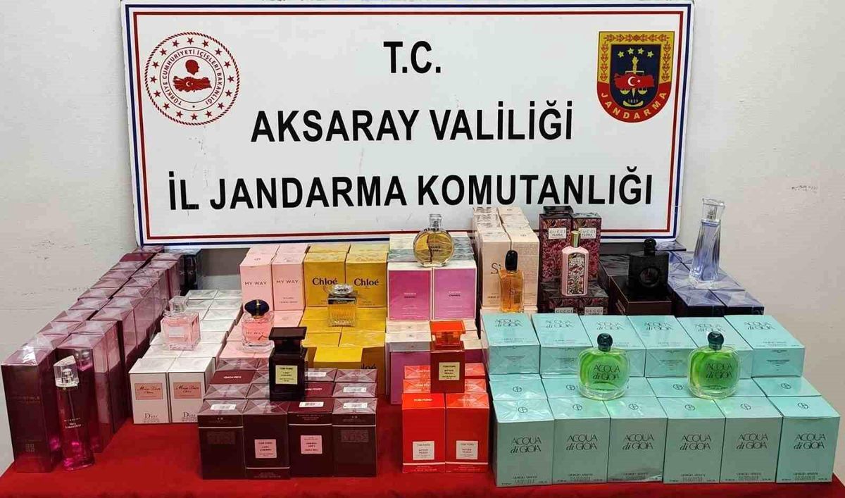 Aksaray\'da Kaçak Parfüm Operasyonu
