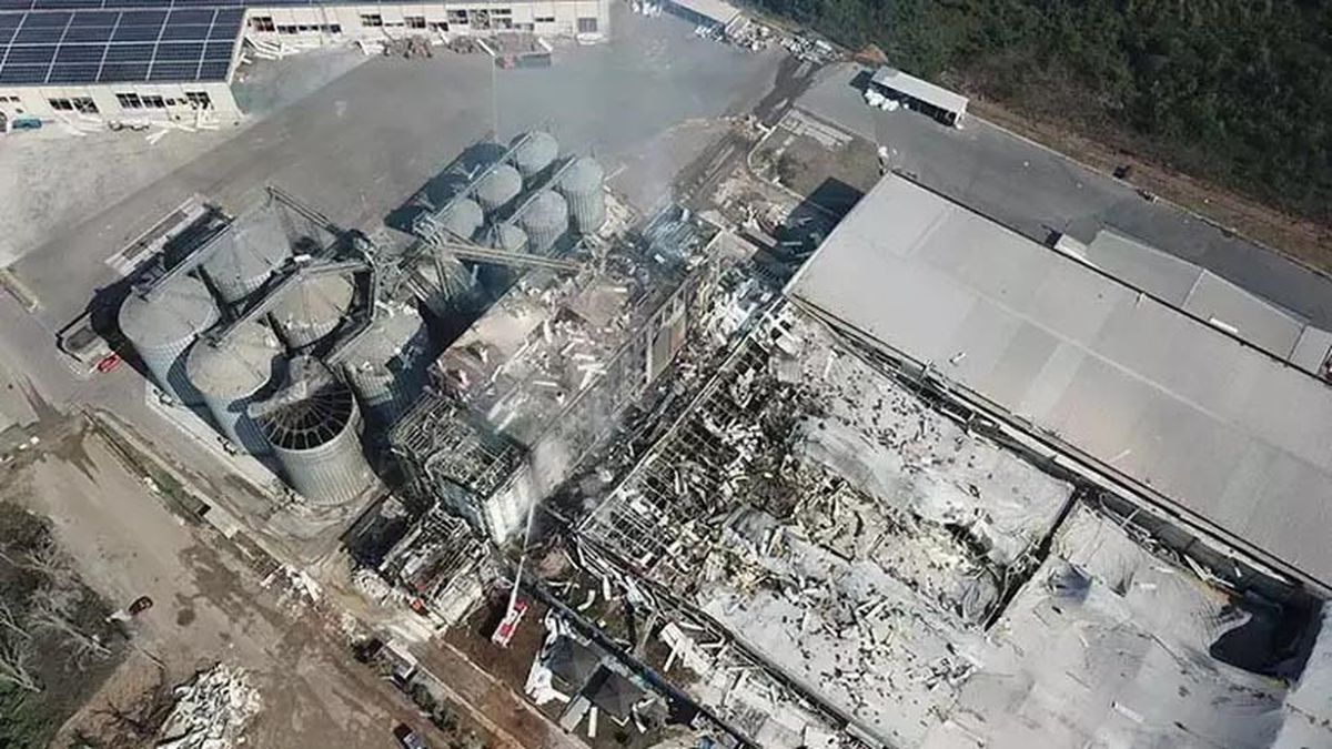 Hendek\'teki Makarna Fabrikası Patlamasında 2 Ölü