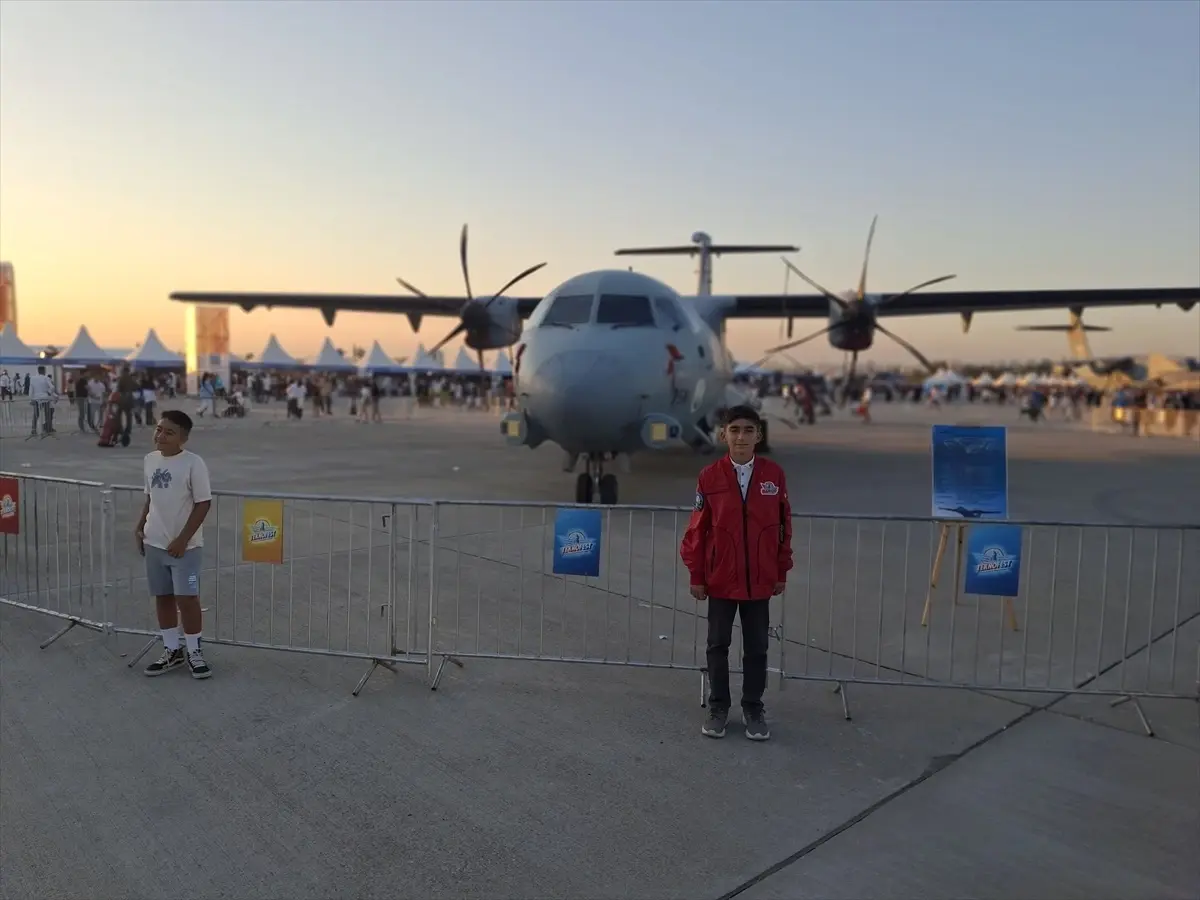 Malatya\'da atıl malzemelerden oyuncak yapan öğrenci TEKNOFEST\'e katıldı