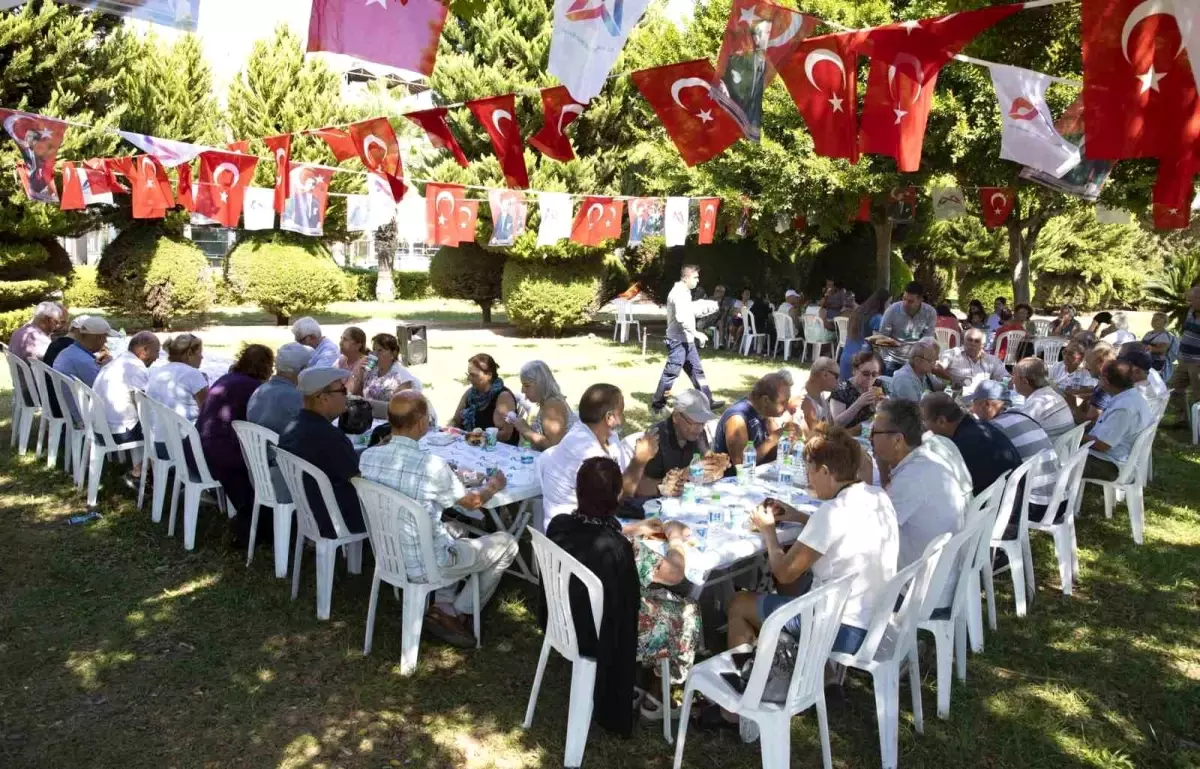 Mersin\'de Yaş Almışlar İçin Eğlenceli Etkinlikler Düzenlendi