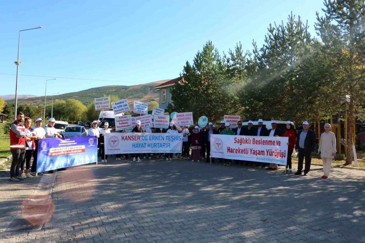 Bayburt\'ta Sağlıklı Yaşam Yürüyüşü
