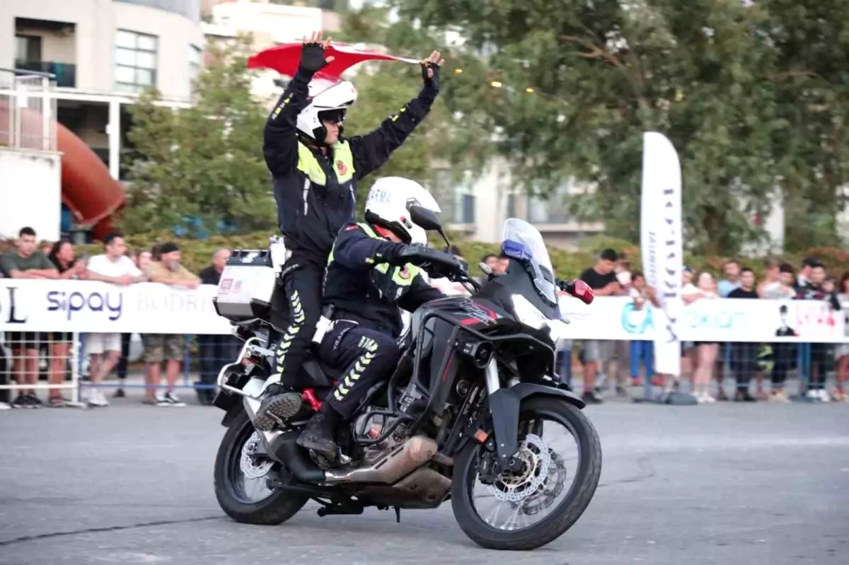 Uluslararası Bodrum Motofest Nefes Kesen Gösterilerle Başladı