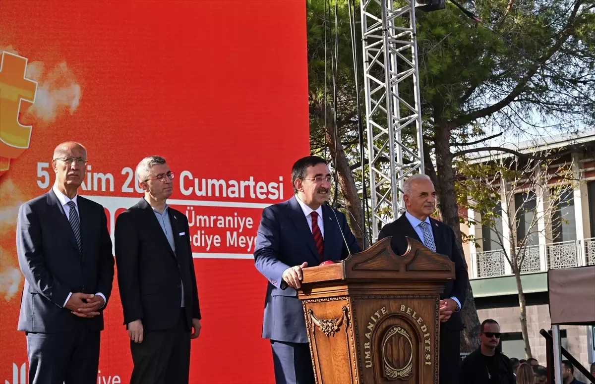 Cumhurbaşkanı Yardımcısı Yılmaz, Ümraniye\'de sünnet şöleninde konuştu Açıklaması