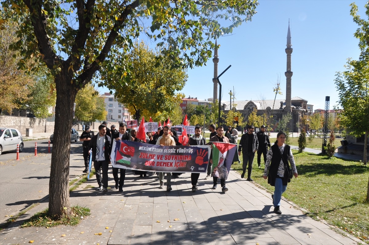Kars\'ta Gazze için 47. sessiz yürüyüş