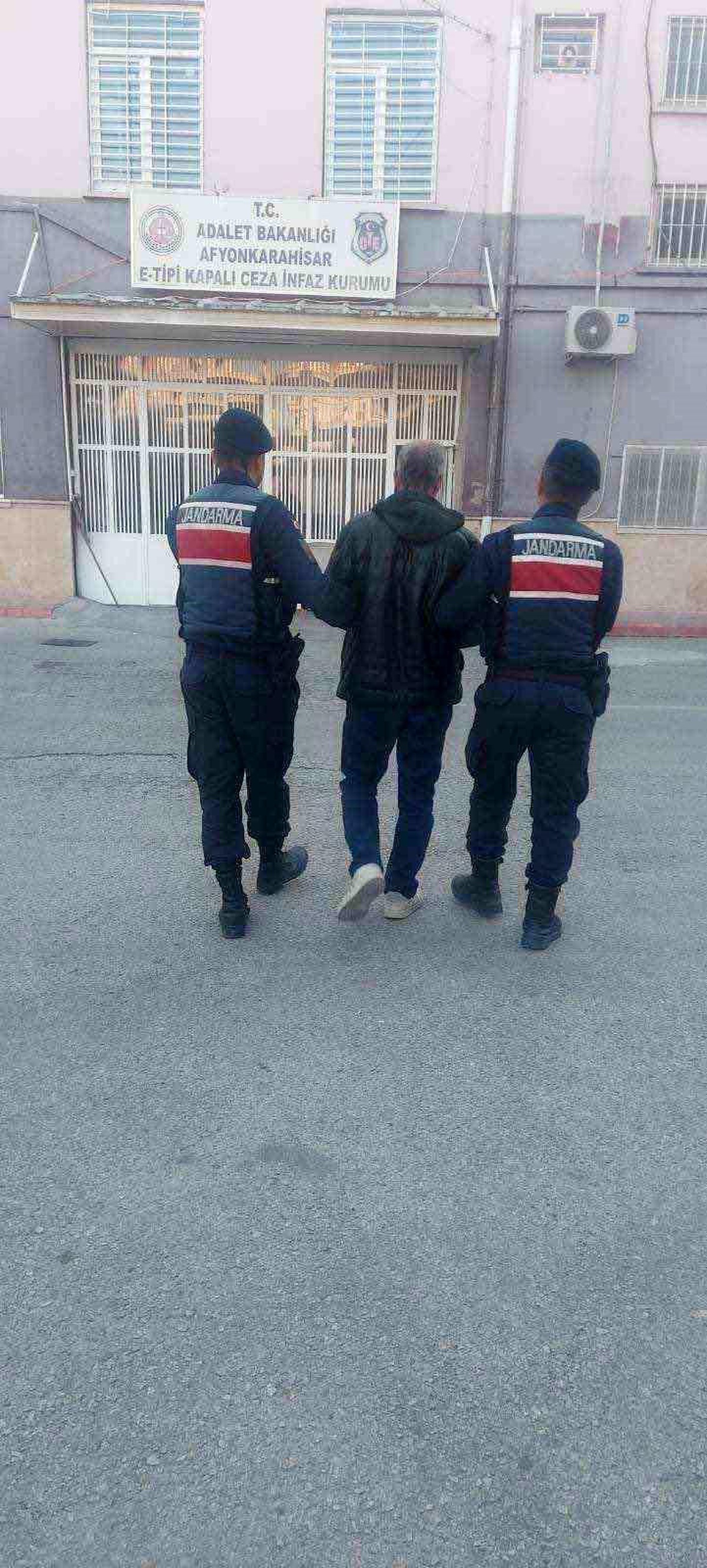 Kasten Yaralama Suçlusu Yakalandı