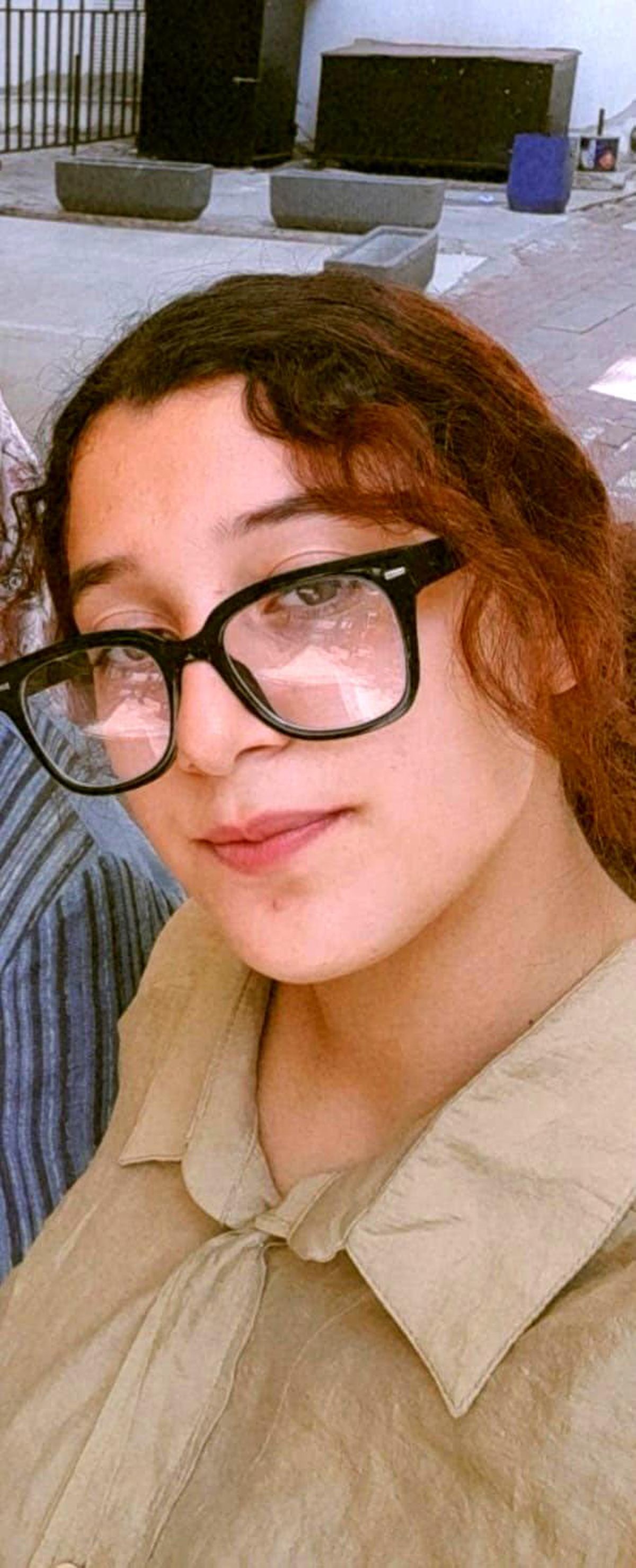 Kayıp Lise Öğrencisi Canan Zeybek Teslim Oldu