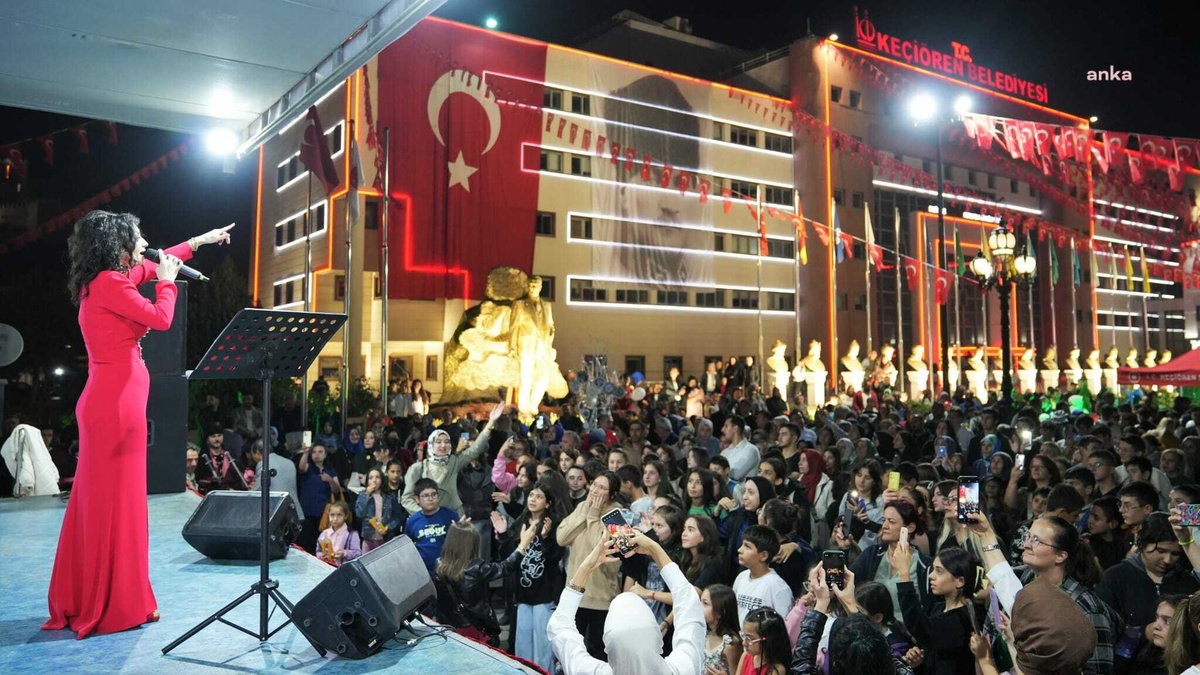 Keçiören\'de \'Eğitime Merhaba\' Şenliği ile Yeni Eğitim Yılı Başladı