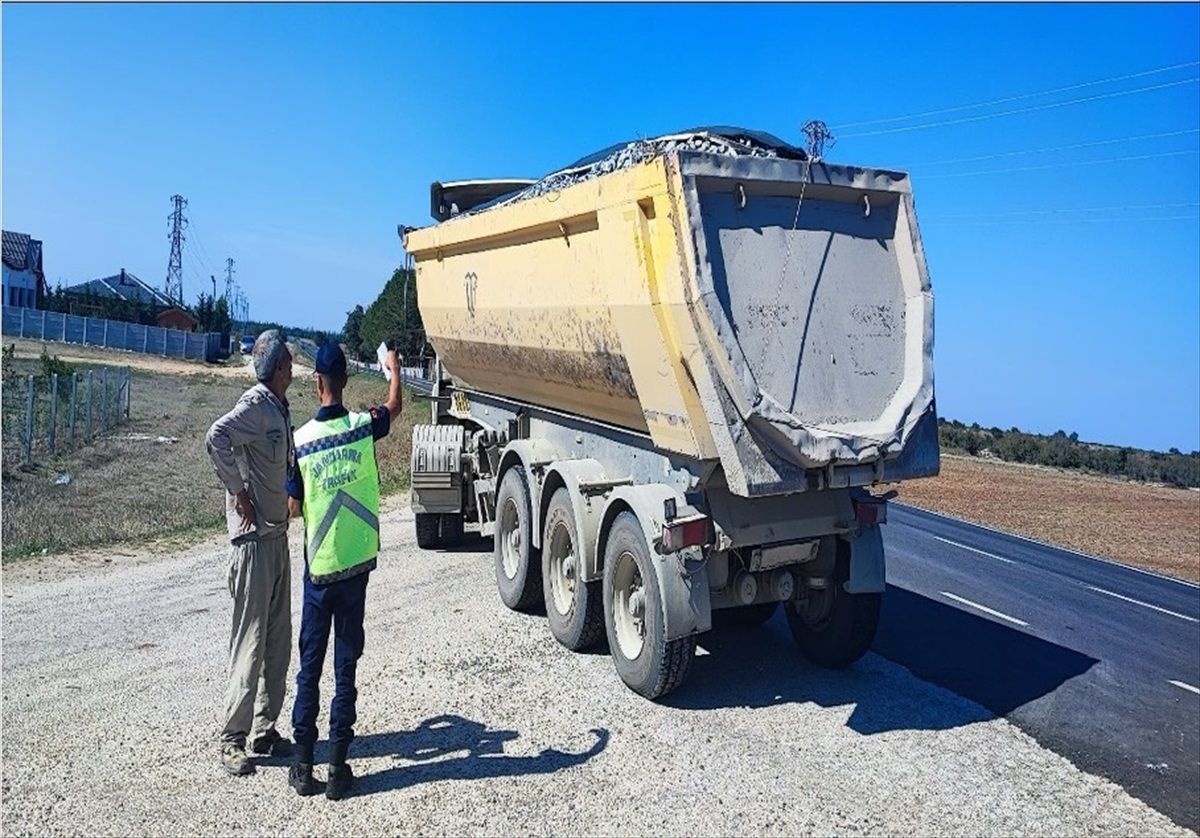 Kırklareli\'nde 50 Araç Trafikten Men Edildi