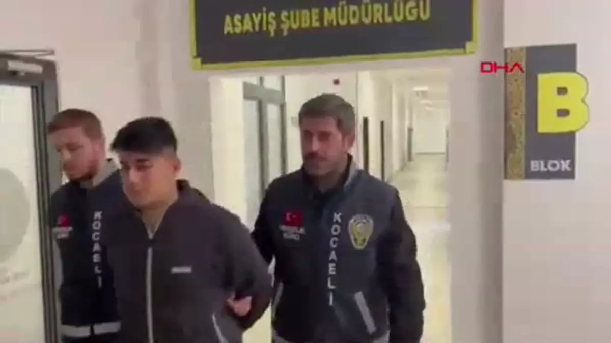 İzmit\'te Silahlı Saldırı: 4 Yaralı, 8 Şüpheli Yakalandı