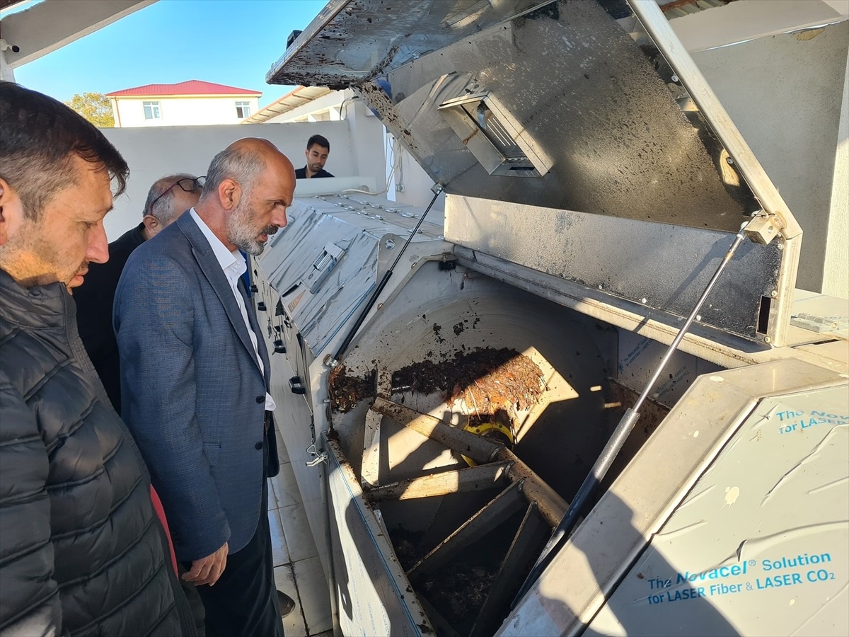 Ladik\'te Kompost Üretimine Başlandı