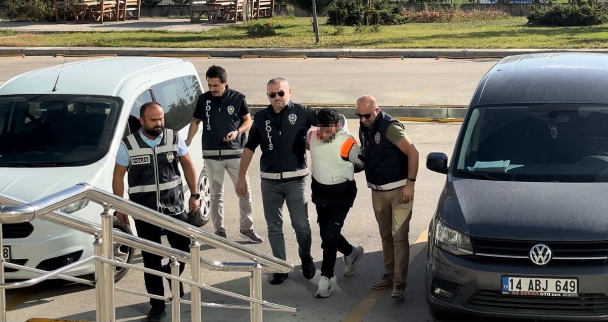 Bolu\'da Bıçakla Gaspa 2 Saatte Yakalandı