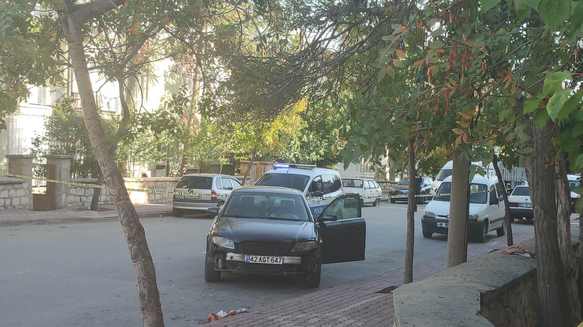Konya\'da Eniştesine Tabancayla Saldırdı