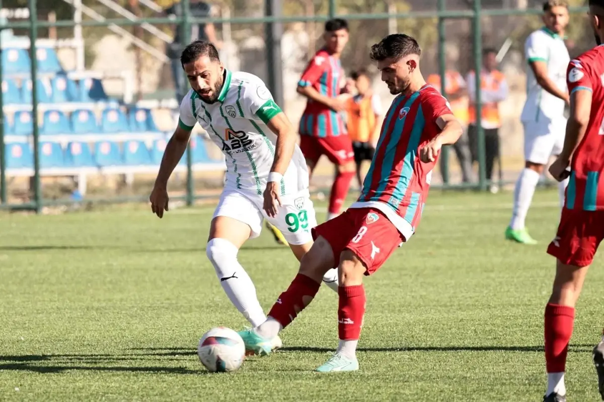 Viranşehir Belediyespor ve Aliağaspor FK 1-1 Berabere Kaldı