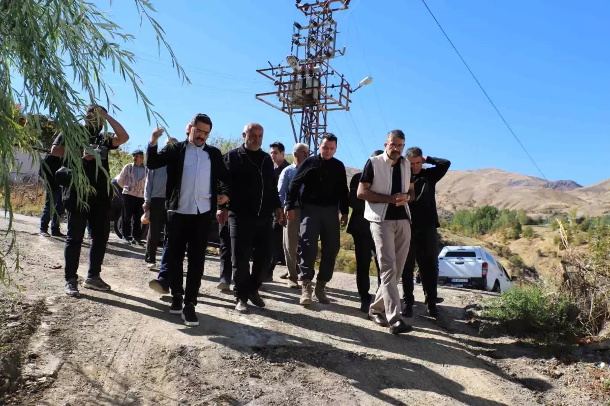 Hakkari\'de Yol ve Altyapı Çalışmaları Denetlendi