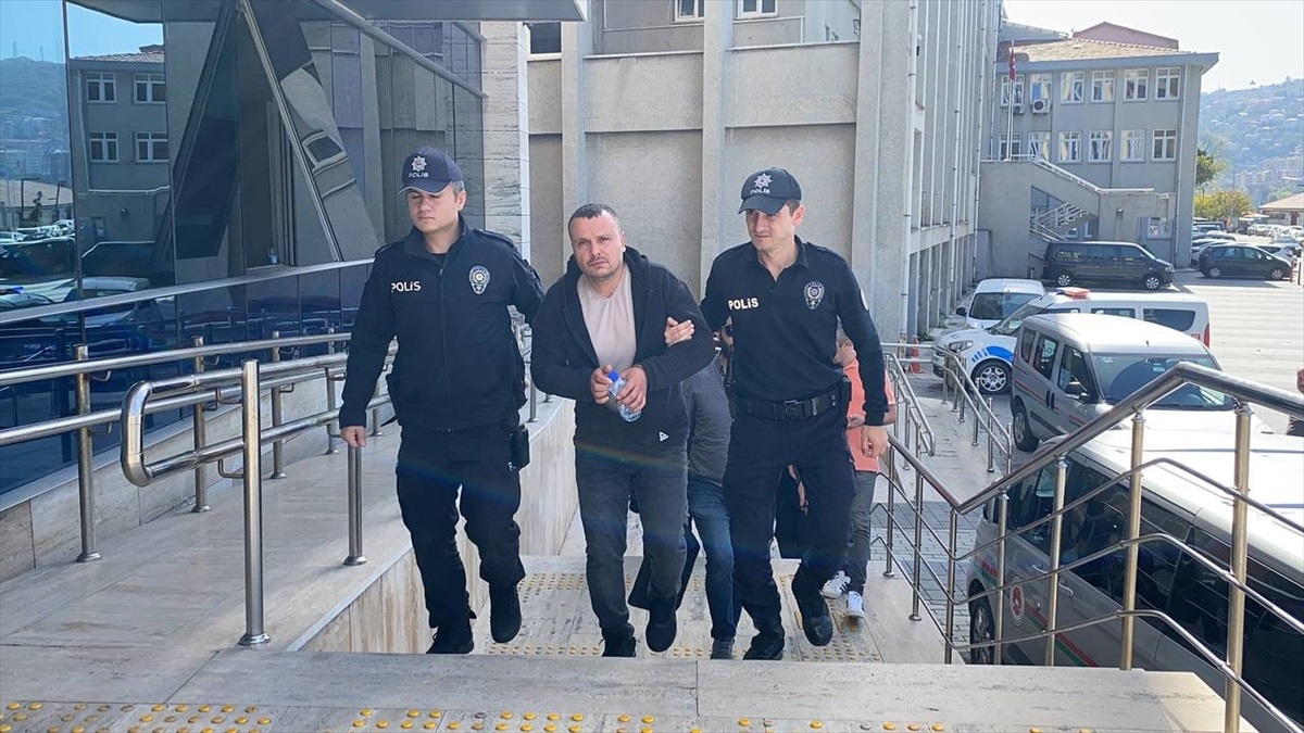 Domuz Sanılarak Vurulan Kadın Hayatını Kaybetti
