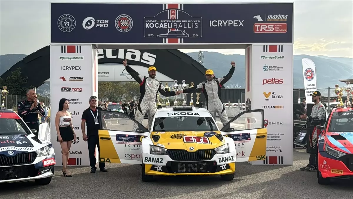 Kocaeli Rallisi\'nde Toksport WRT Zaferi