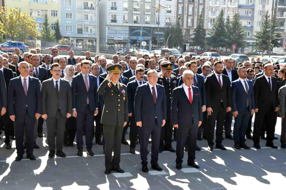 Atatürk\'ün Kars\'a Gelişinin 100. Yıl Dönümü Kutlandı