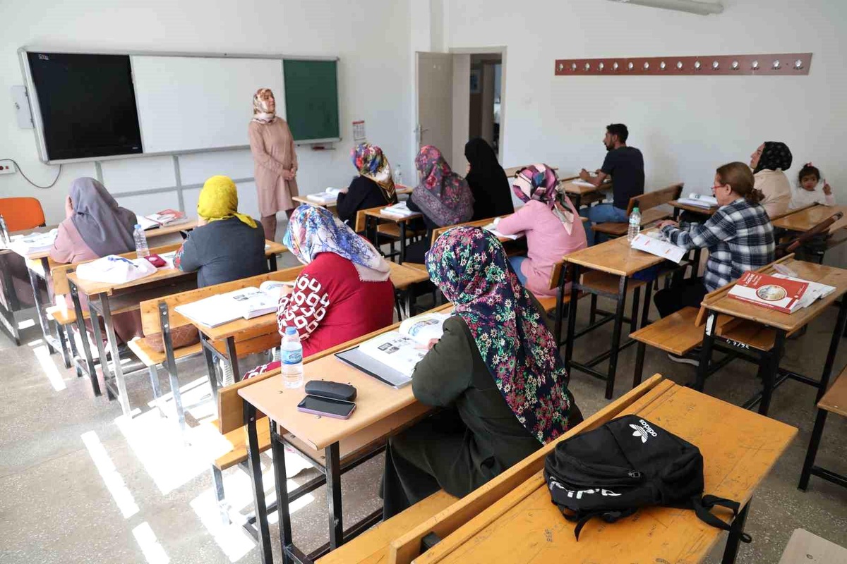 Elazığ\'da Okuma Yazma Kursları Başladı