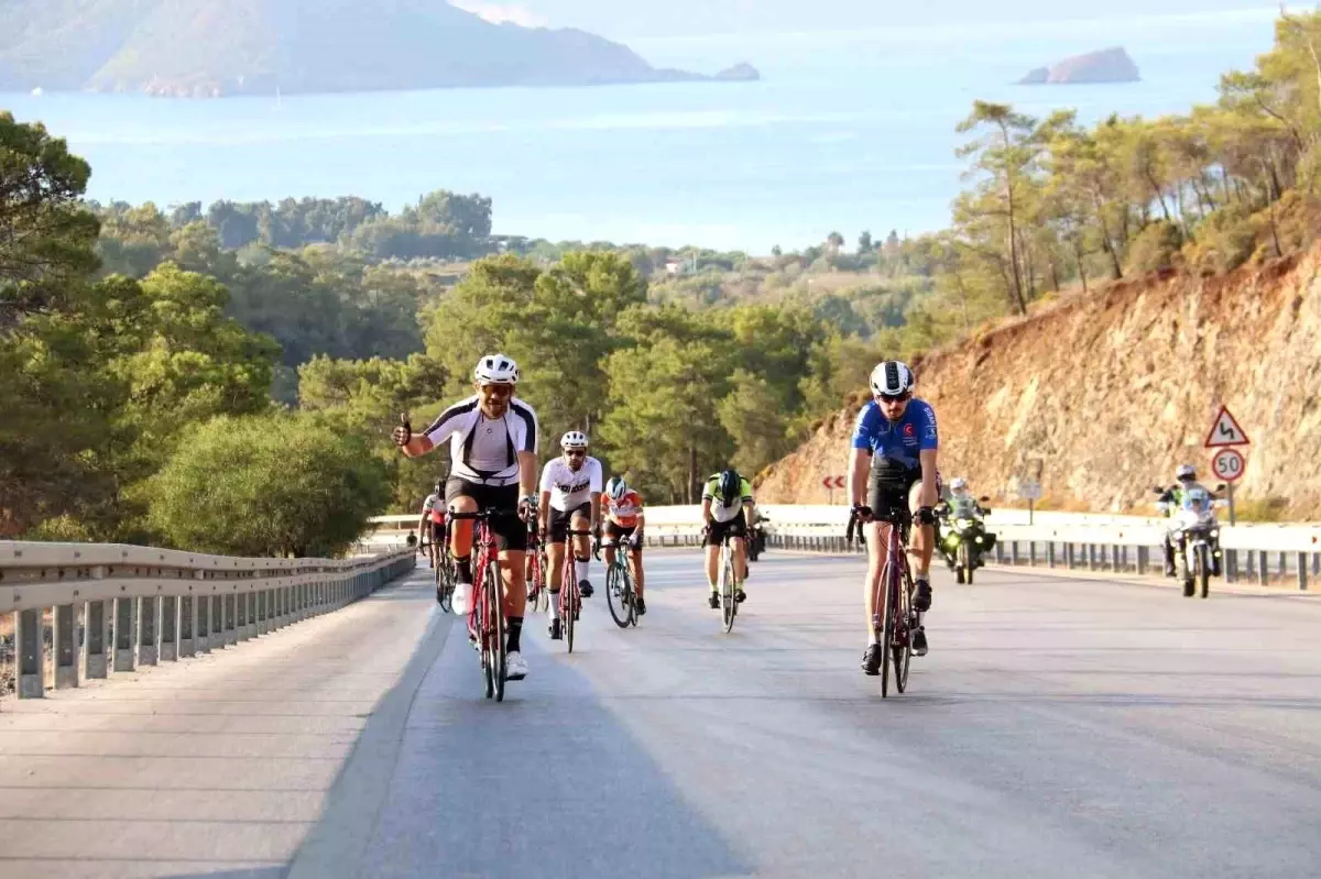 Fethiye\'de Sporfest, Likya Granfondo yarışıyla başladı