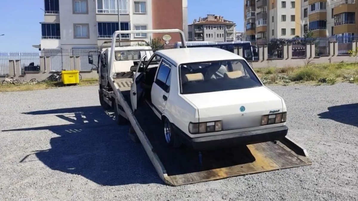 Kapısı Açık Otomobil Ceza Getirdi